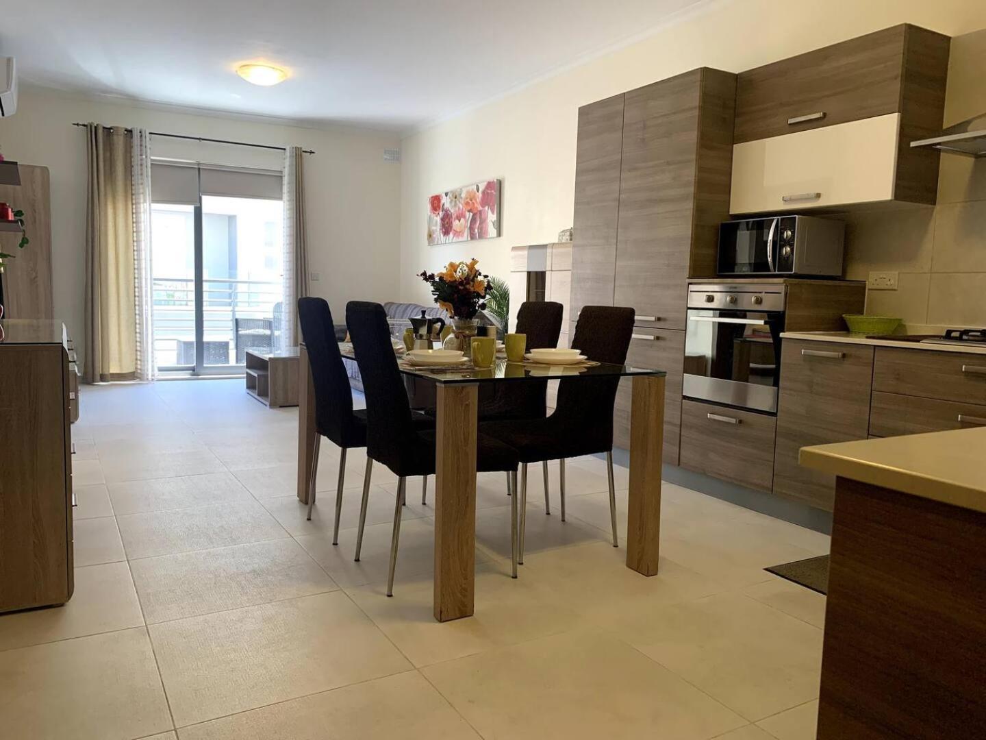 Cara Flats By Homely Mellieħa Extérieur photo
