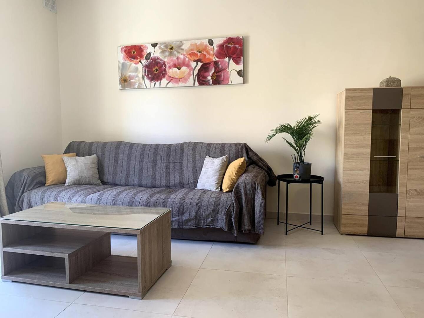 Cara Flats By Homely Mellieħa Extérieur photo